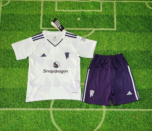 Man U Away 1
