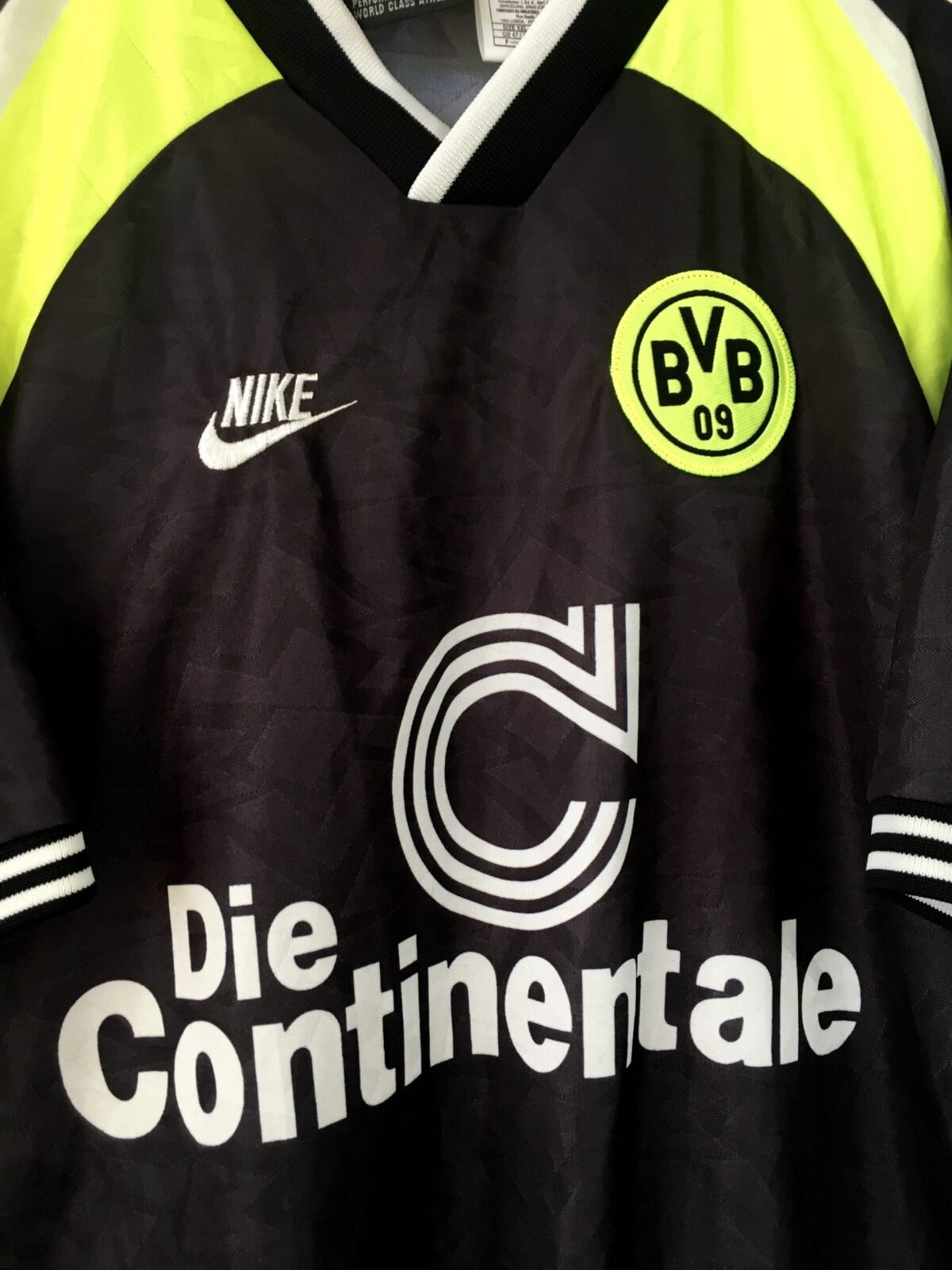 Borussia Dortmund Away 1995